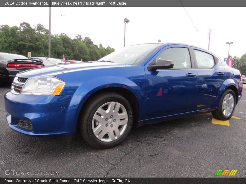 Blue Streak Pearl / Black/Light Frost Beige 2014 Dodge Avenger SE