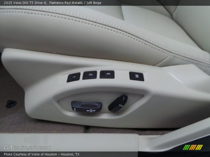 Flamenco Red Metallic / Soft Beige 2015 Volvo S60 T5 Drive-E