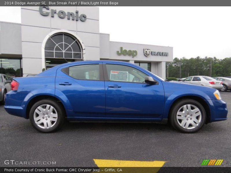 Blue Streak Pearl / Black/Light Frost Beige 2014 Dodge Avenger SE