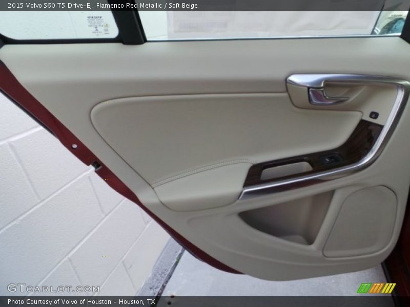 Flamenco Red Metallic / Soft Beige 2015 Volvo S60 T5 Drive-E