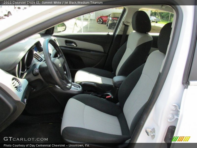 Summit White / Jet Black/Medium Titanium 2011 Chevrolet Cruze LS
