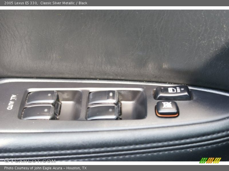 Classic Silver Metallic / Black 2005 Lexus ES 330