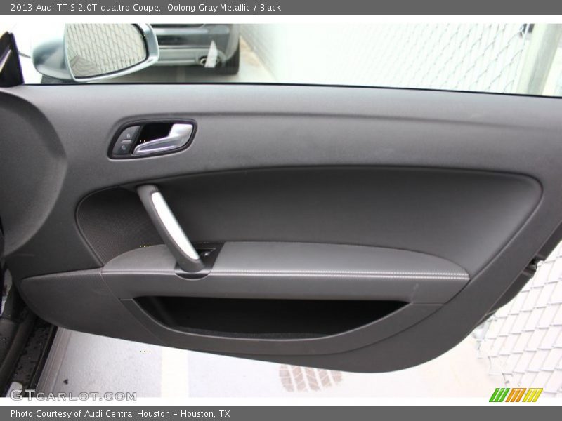 Door Panel of 2013 TT S 2.0T quattro Coupe