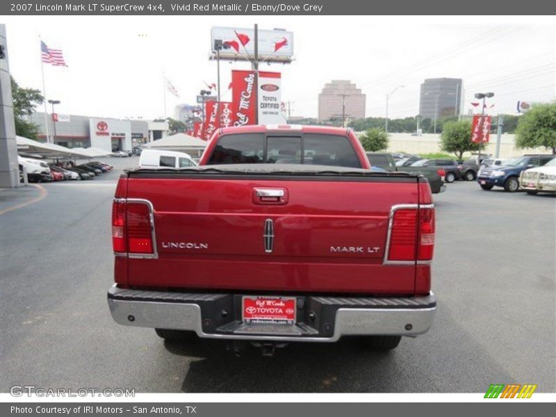 Vivid Red Metallic / Ebony/Dove Grey 2007 Lincoln Mark LT SuperCrew 4x4