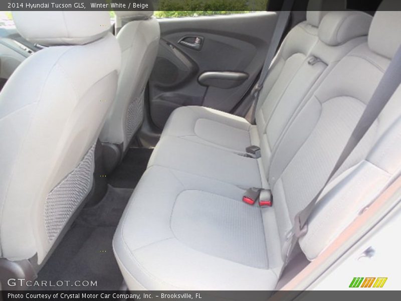 Winter White / Beige 2014 Hyundai Tucson GLS