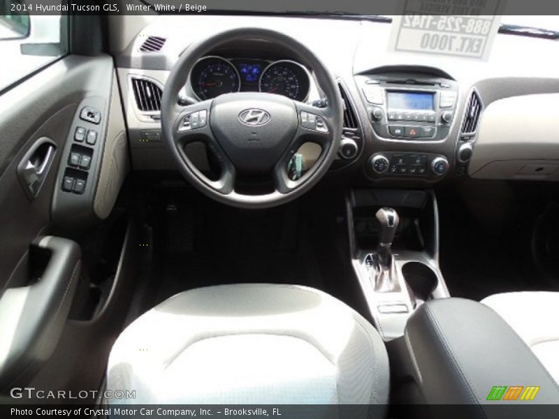 Winter White / Beige 2014 Hyundai Tucson GLS