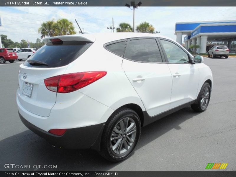 Winter White / Beige 2014 Hyundai Tucson GLS
