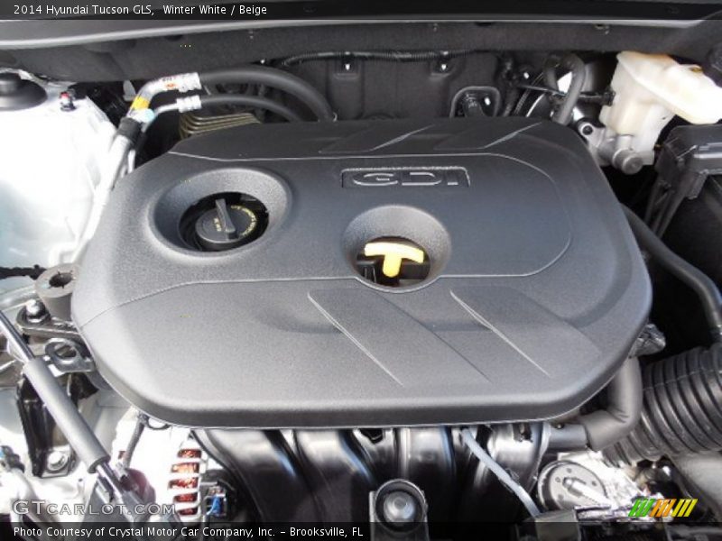 Winter White / Beige 2014 Hyundai Tucson GLS