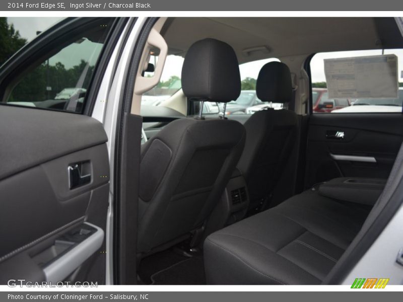 Ingot Silver / Charcoal Black 2014 Ford Edge SE
