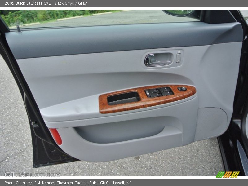 Black Onyx / Gray 2005 Buick LaCrosse CXL