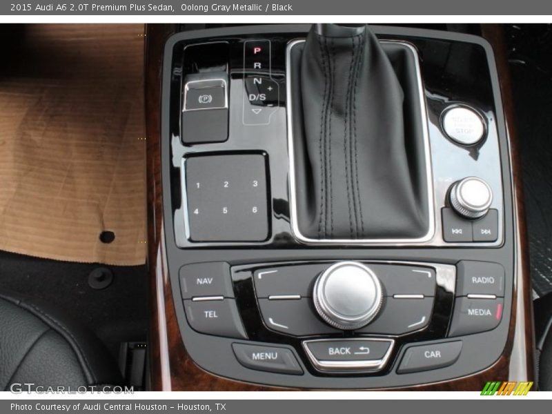 Controls of 2015 A6 2.0T Premium Plus Sedan