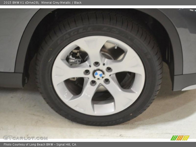 Mineral Grey Metallic / Black 2015 BMW X1 sDrive28i