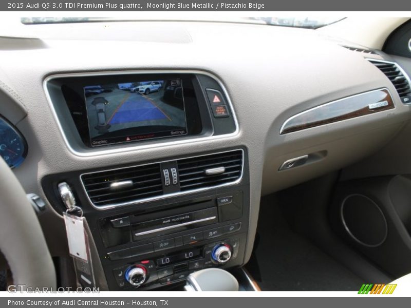 Moonlight Blue Metallic / Pistachio Beige 2015 Audi Q5 3.0 TDI Premium Plus quattro