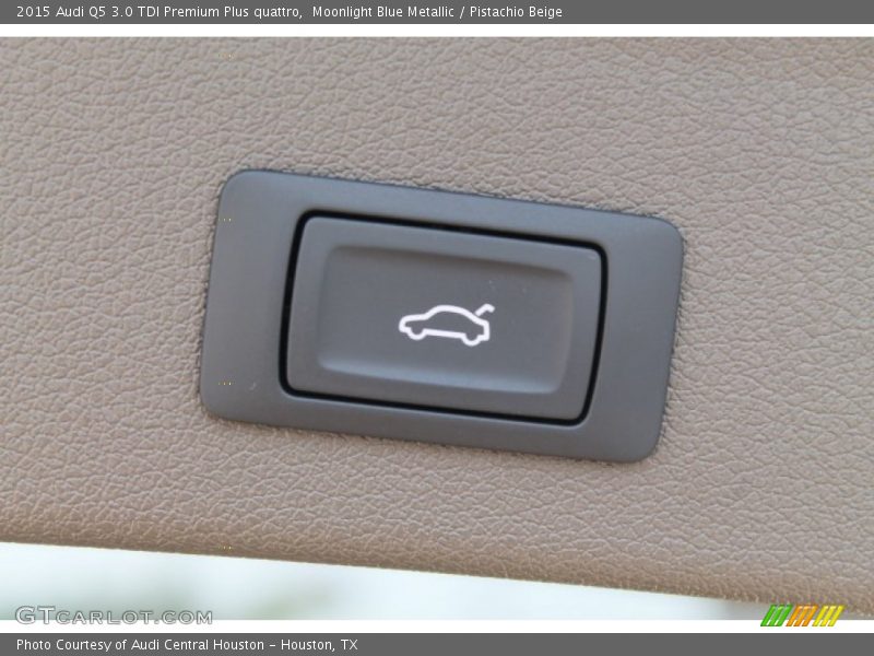 Moonlight Blue Metallic / Pistachio Beige 2015 Audi Q5 3.0 TDI Premium Plus quattro