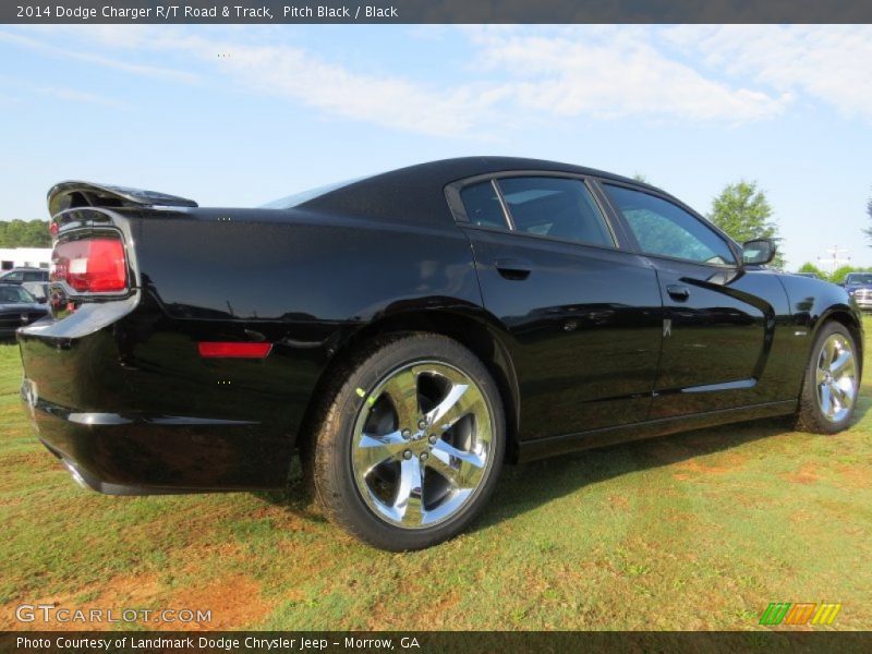 Pitch Black / Black 2014 Dodge Charger R/T Road & Track