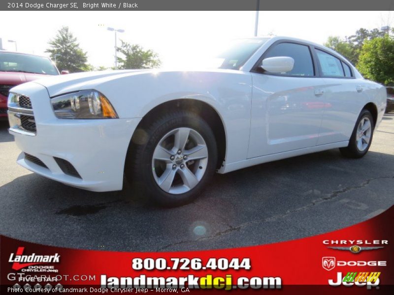 Bright White / Black 2014 Dodge Charger SE