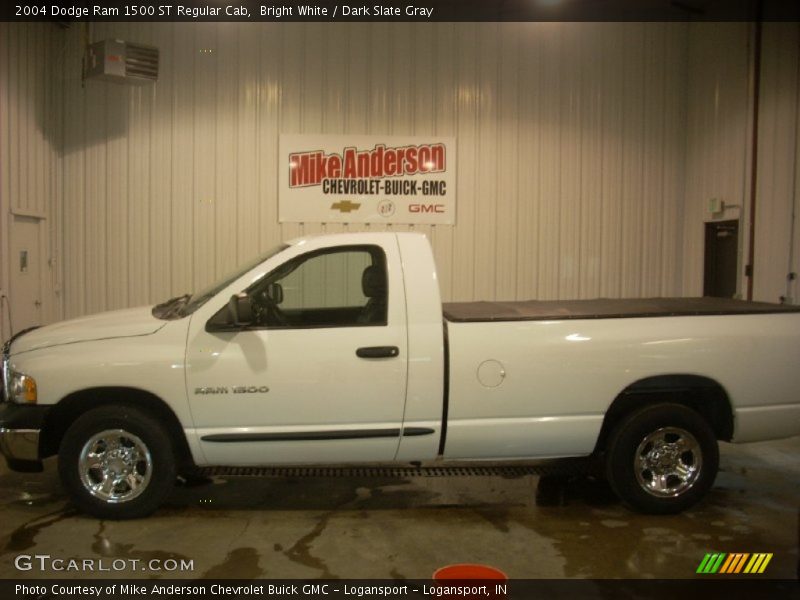 Bright White / Dark Slate Gray 2004 Dodge Ram 1500 ST Regular Cab