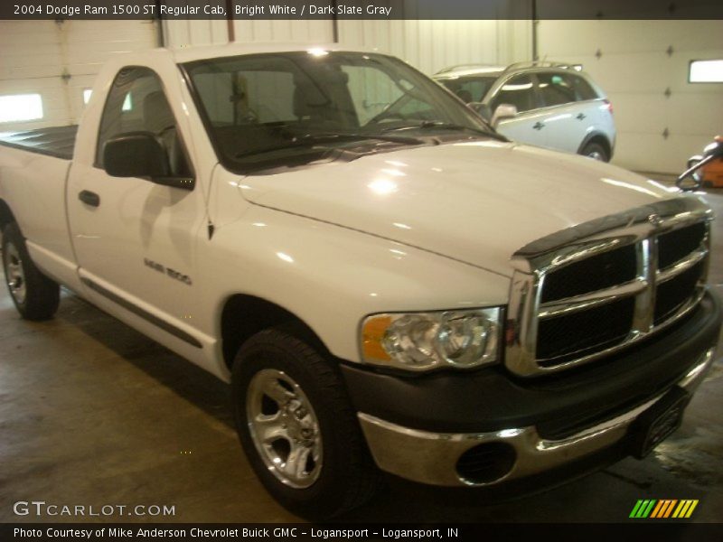 Bright White / Dark Slate Gray 2004 Dodge Ram 1500 ST Regular Cab