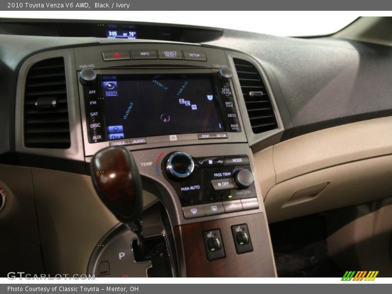 Controls of 2010 Venza V6 AWD