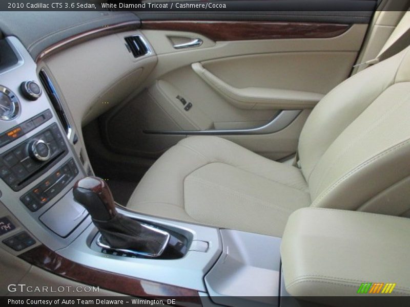 White Diamond Tricoat / Cashmere/Cocoa 2010 Cadillac CTS 3.6 Sedan