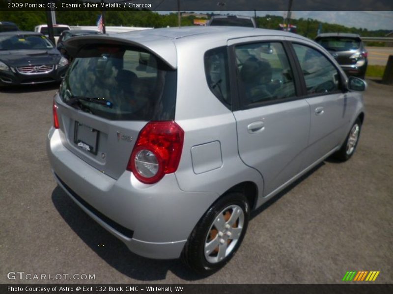 Cosmic Silver Metallic / Charcoal 2009 Pontiac G3