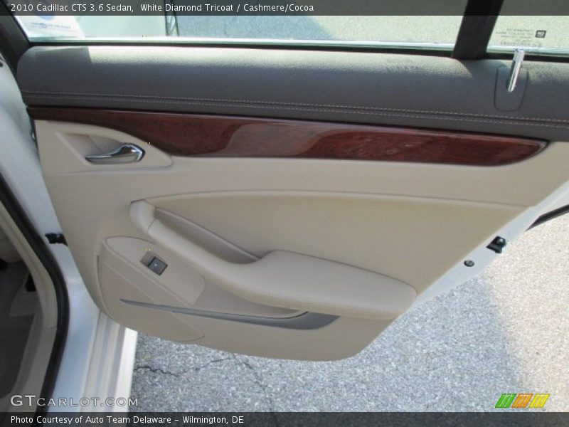 White Diamond Tricoat / Cashmere/Cocoa 2010 Cadillac CTS 3.6 Sedan