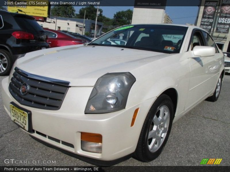 White Diamond / Light Neutral 2005 Cadillac CTS Sedan