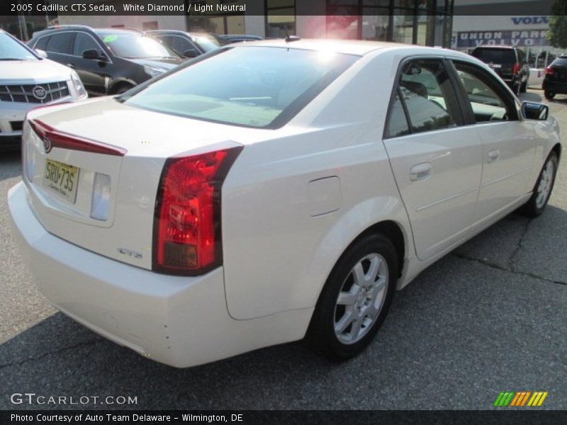 White Diamond / Light Neutral 2005 Cadillac CTS Sedan
