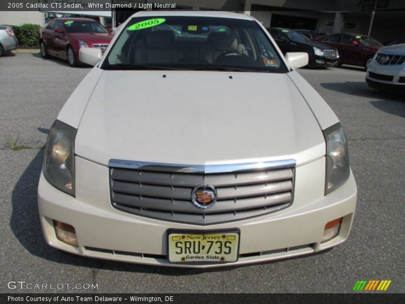 White Diamond / Light Neutral 2005 Cadillac CTS Sedan