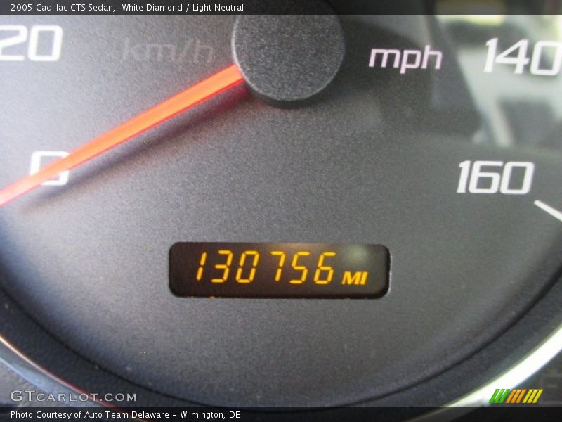 White Diamond / Light Neutral 2005 Cadillac CTS Sedan