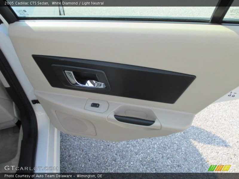 White Diamond / Light Neutral 2005 Cadillac CTS Sedan