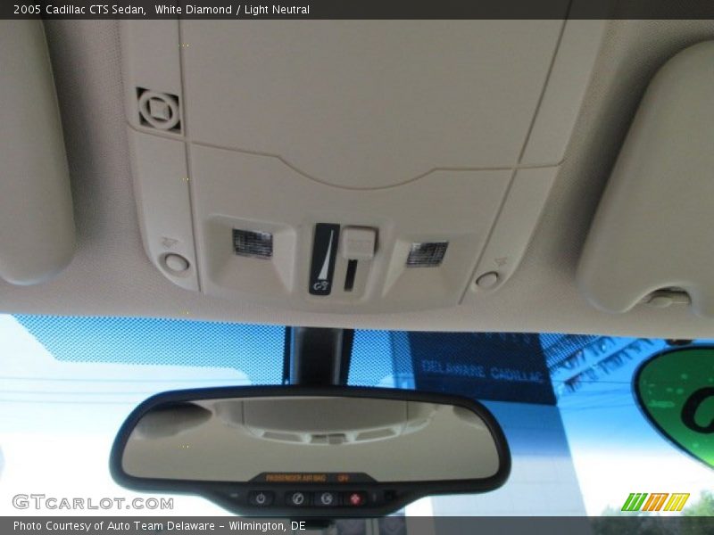 White Diamond / Light Neutral 2005 Cadillac CTS Sedan