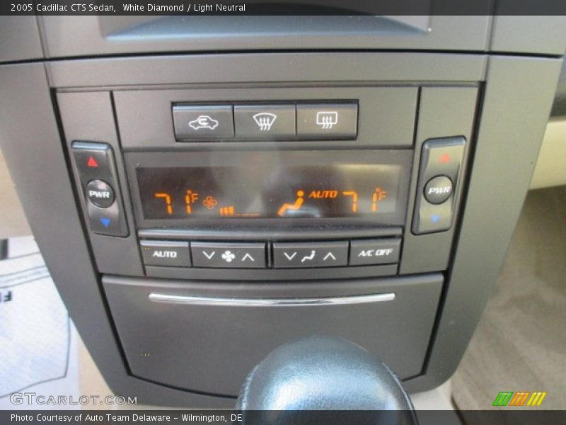 White Diamond / Light Neutral 2005 Cadillac CTS Sedan