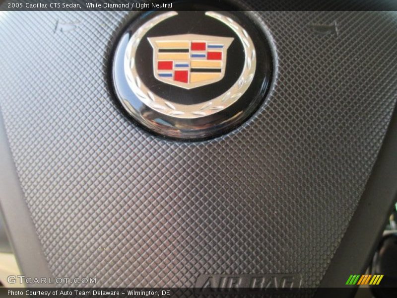 White Diamond / Light Neutral 2005 Cadillac CTS Sedan