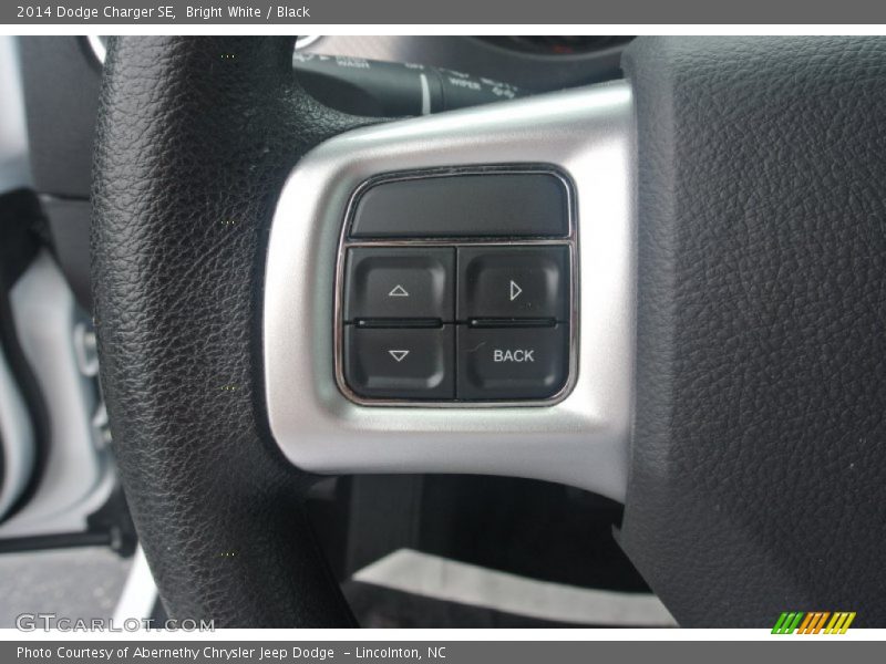 Bright White / Black 2014 Dodge Charger SE