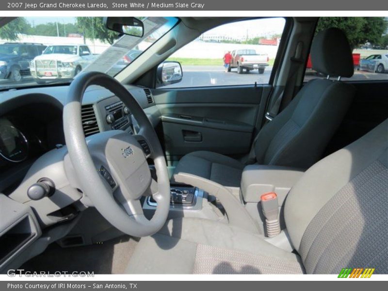 Stone White / Medium Slate Gray 2007 Jeep Grand Cherokee Laredo