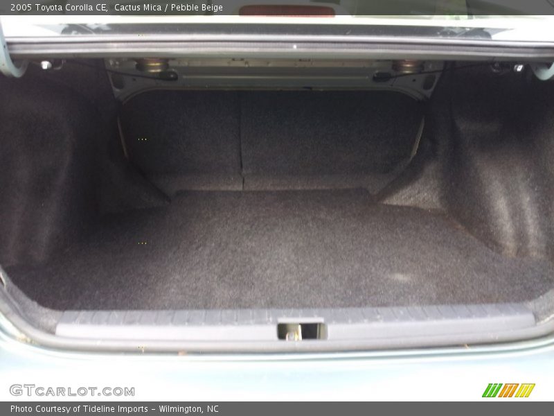 Cactus Mica / Pebble Beige 2005 Toyota Corolla CE