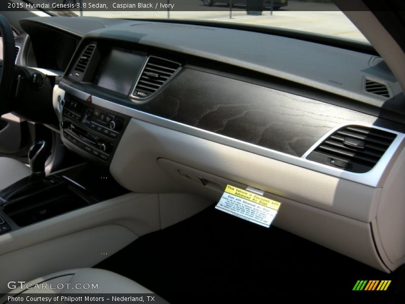 Caspian Black / Ivory 2015 Hyundai Genesis 3.8 Sedan