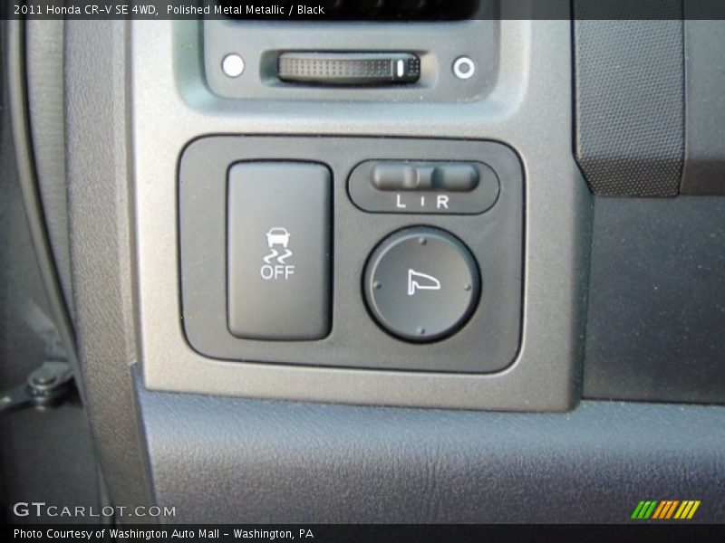 Polished Metal Metallic / Black 2011 Honda CR-V SE 4WD