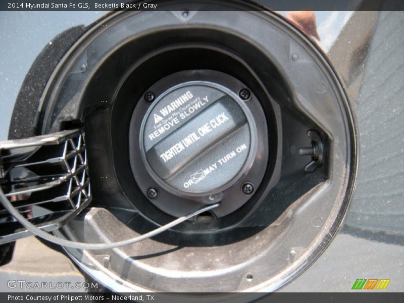 Becketts Black / Gray 2014 Hyundai Santa Fe GLS