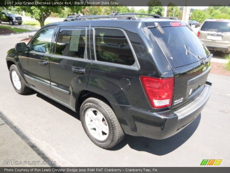 Black / Medium Slate Gray 2007 Jeep Grand Cherokee Laredo 4x4