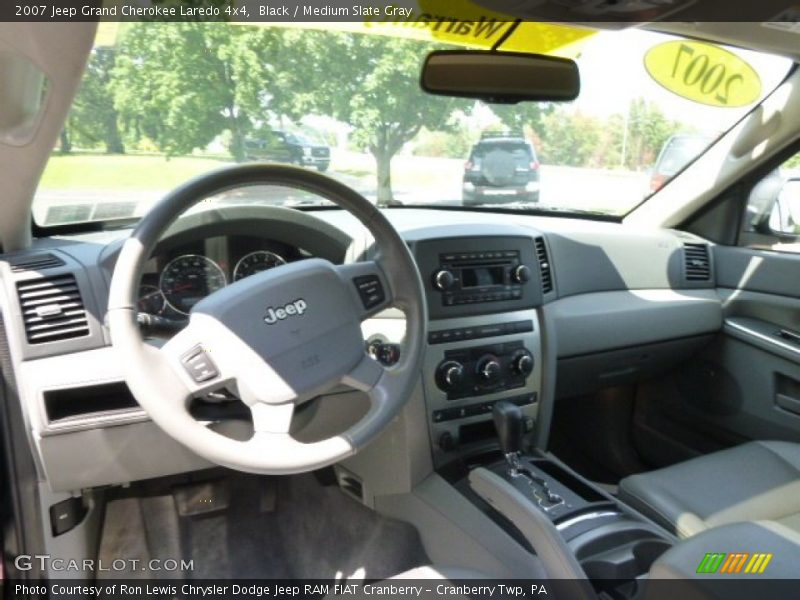 Black / Medium Slate Gray 2007 Jeep Grand Cherokee Laredo 4x4