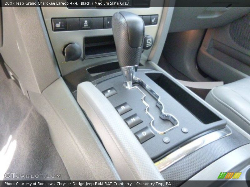 Black / Medium Slate Gray 2007 Jeep Grand Cherokee Laredo 4x4