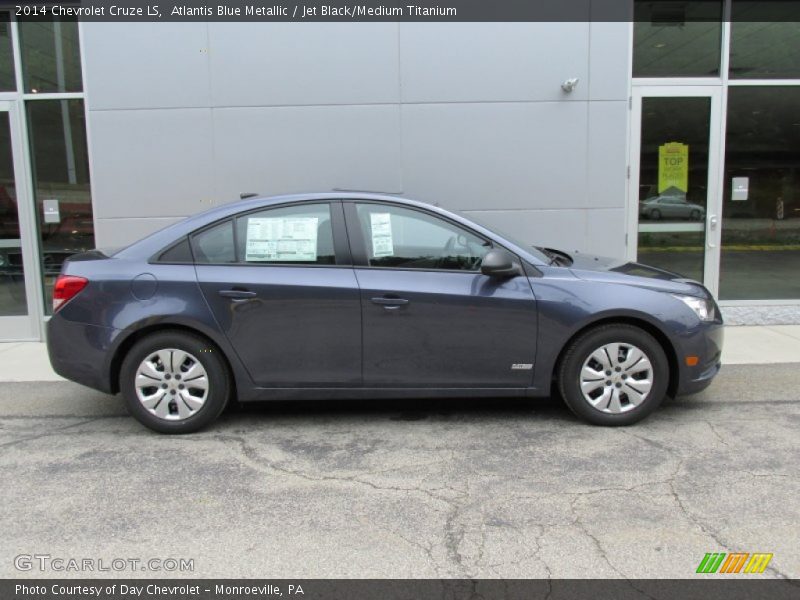 Atlantis Blue Metallic / Jet Black/Medium Titanium 2014 Chevrolet Cruze LS