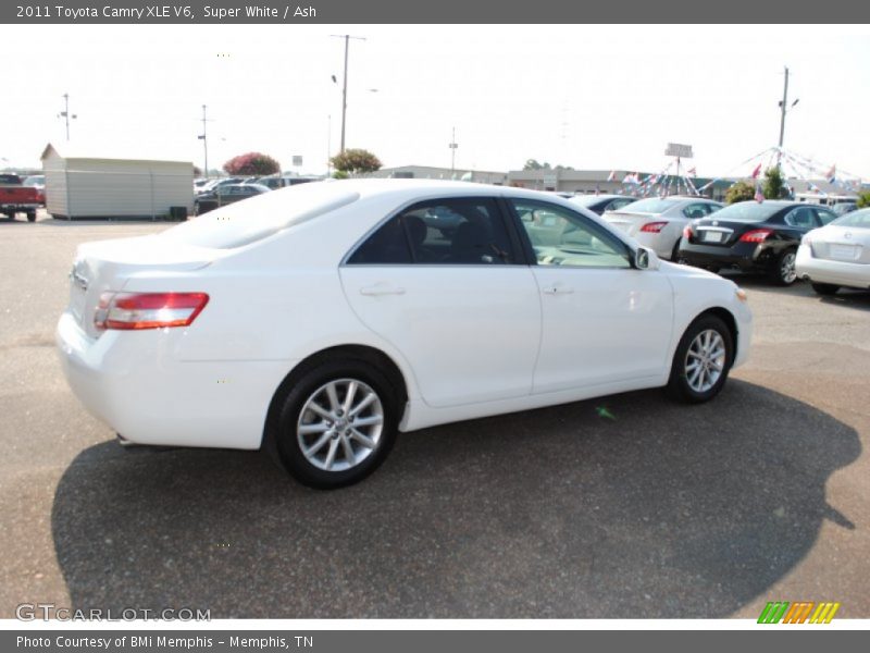Super White / Ash 2011 Toyota Camry XLE V6