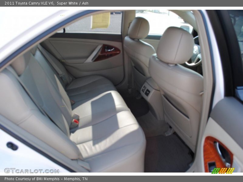 Super White / Ash 2011 Toyota Camry XLE V6