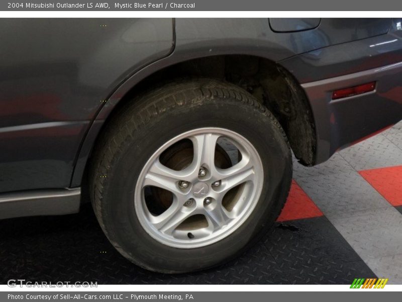 Mystic Blue Pearl / Charcoal 2004 Mitsubishi Outlander LS AWD