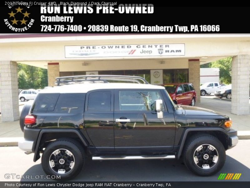 Black Diamond / Dark Charcoal 2007 Toyota FJ Cruiser 4WD