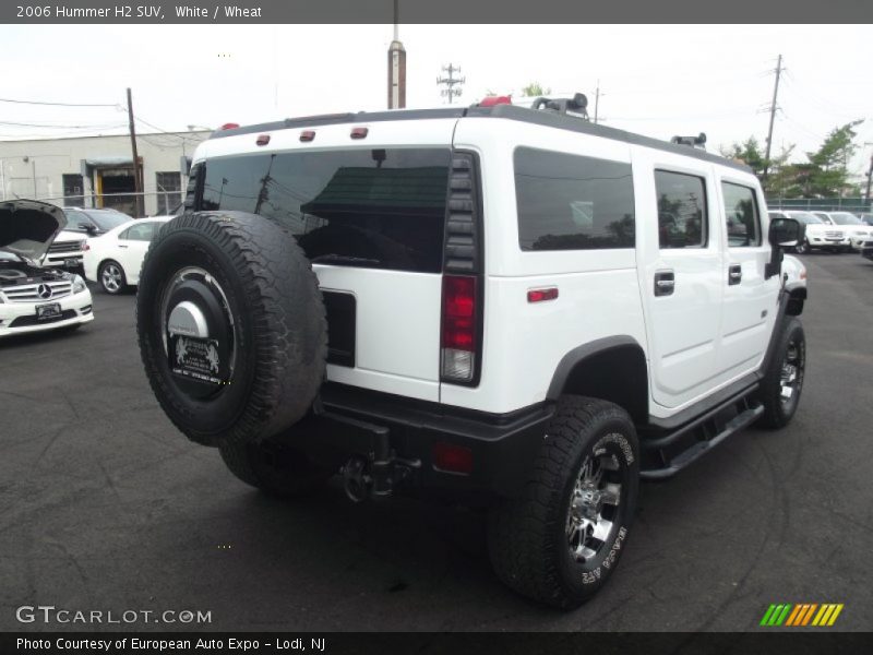White / Wheat 2006 Hummer H2 SUV