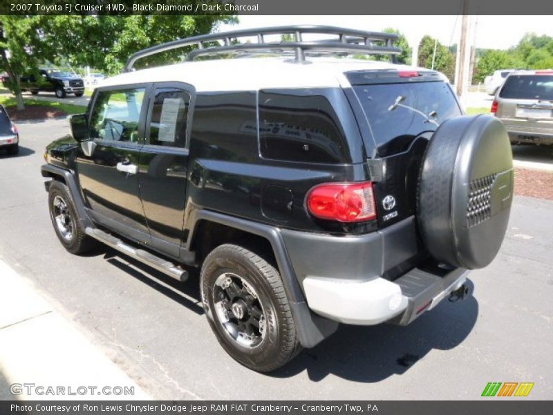 Black Diamond / Dark Charcoal 2007 Toyota FJ Cruiser 4WD